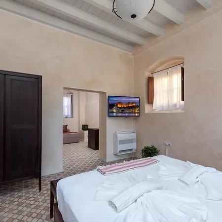 Estia Rodos Otel *
